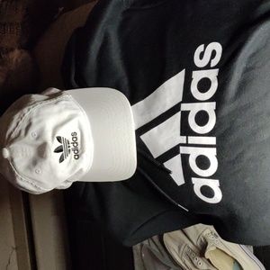 Adidas golf size large black pull over hoodie  and white Adidas baseball cap